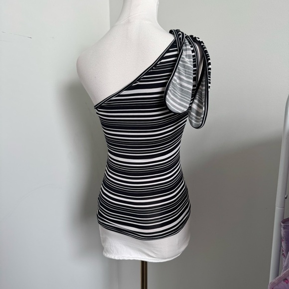Y2K Striped One Shoulder Tank Top | Black White Tie Strap Asymmetrical Retro S - Picture 4 of 5